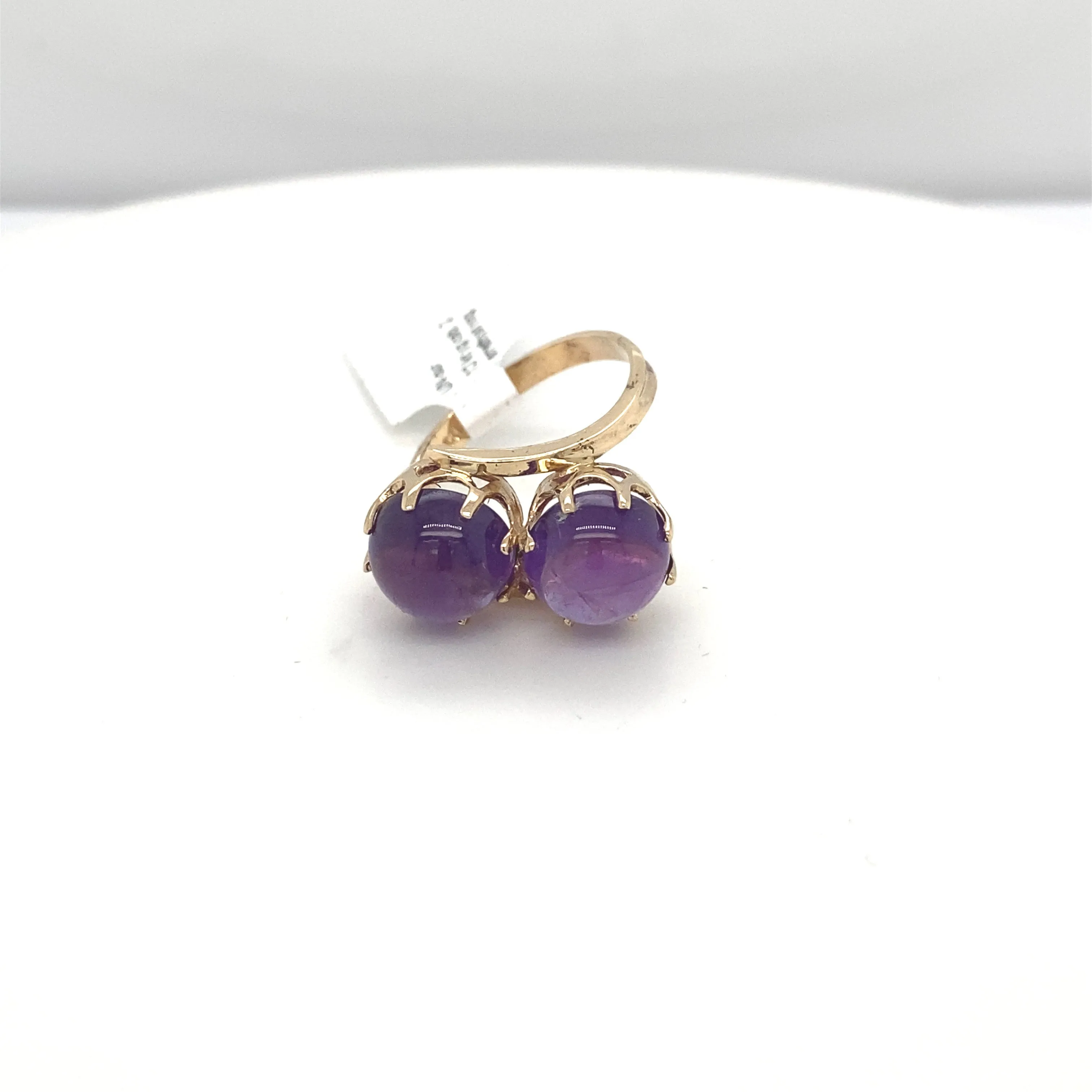 10KT Yellow Gold Amethyst Ring