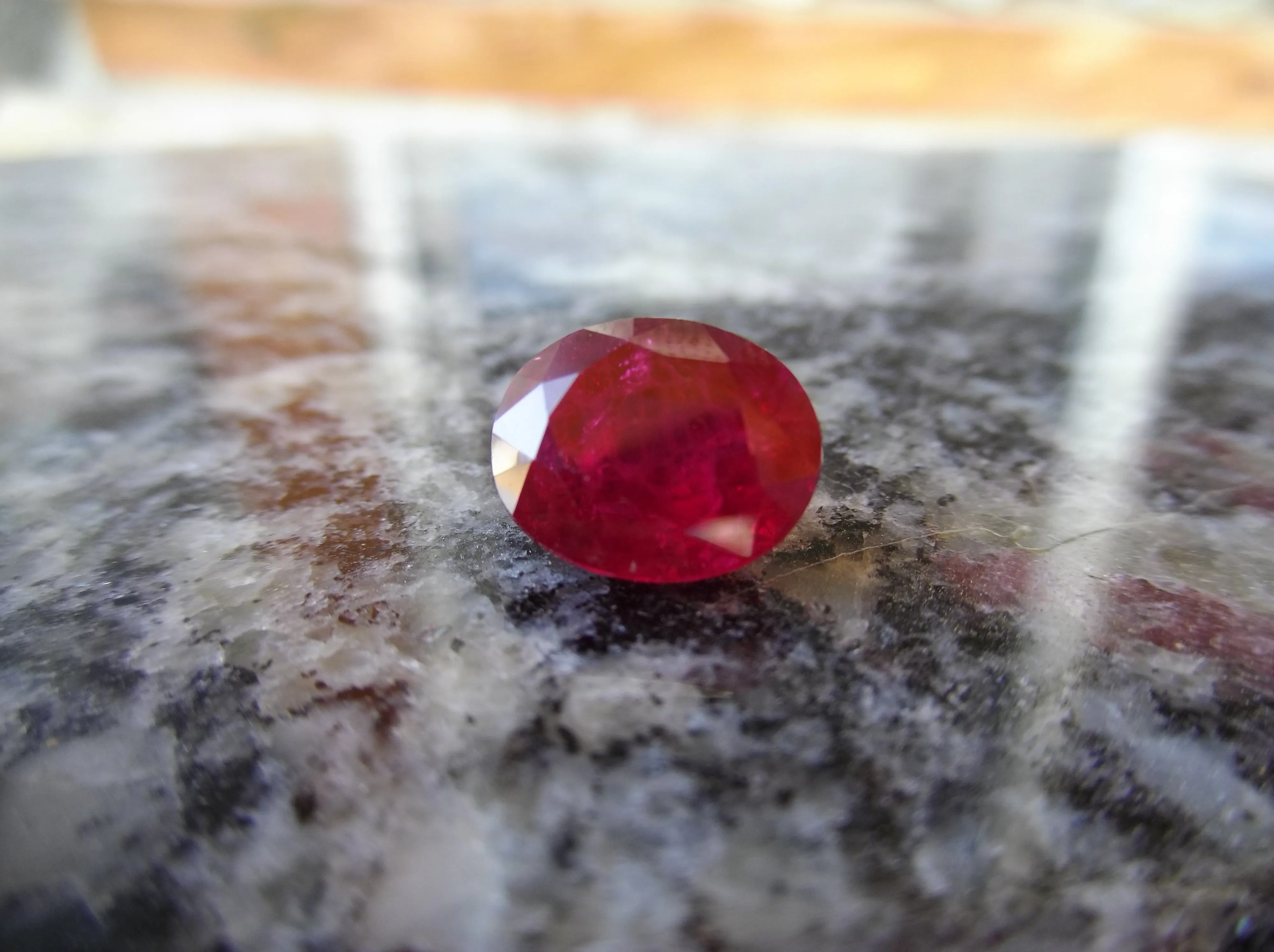 5.66ct CHATHAM RUBY GREAT RED COLOR