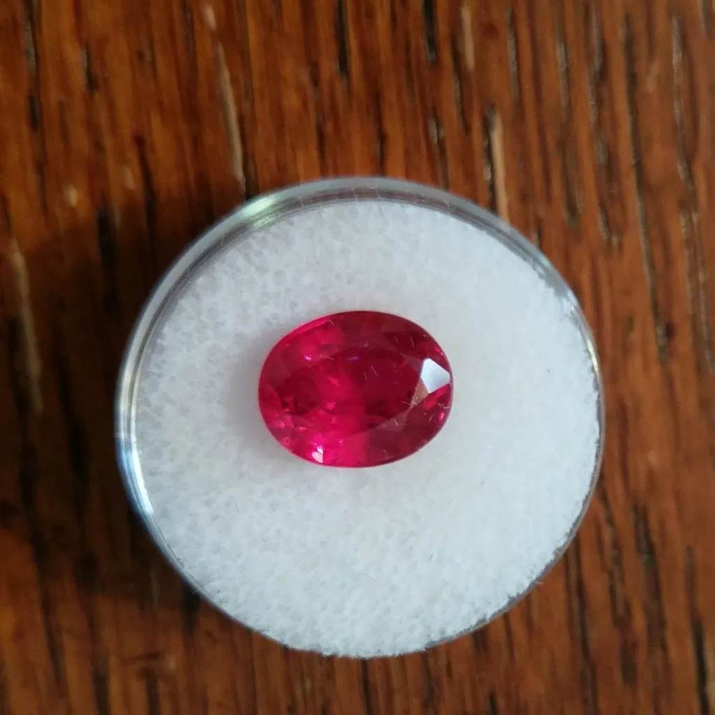 6.29ct CHATHAM RUBY