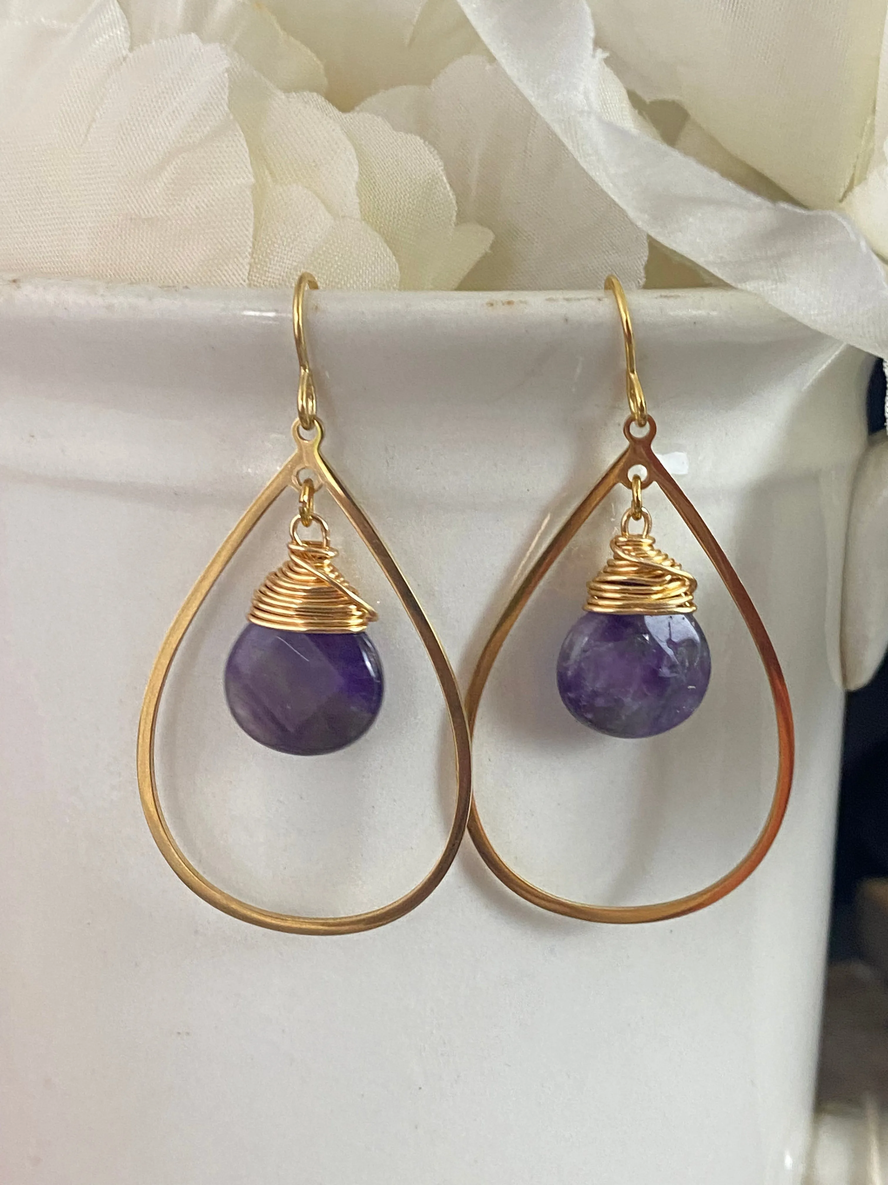 Amethyst stone, gold metal teardrop earrings