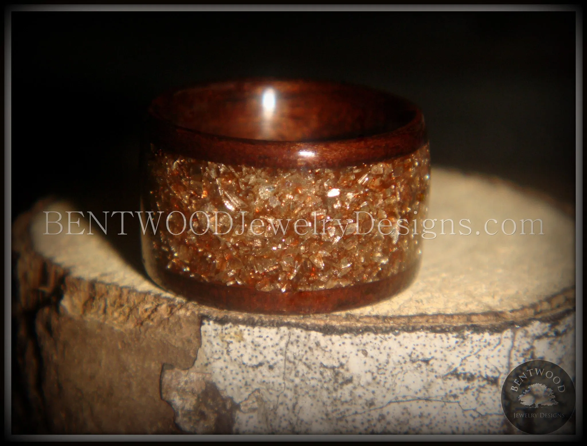 Bentwood Ring - Macassar Ebony Wood Ring with Bronze Glass Inlay