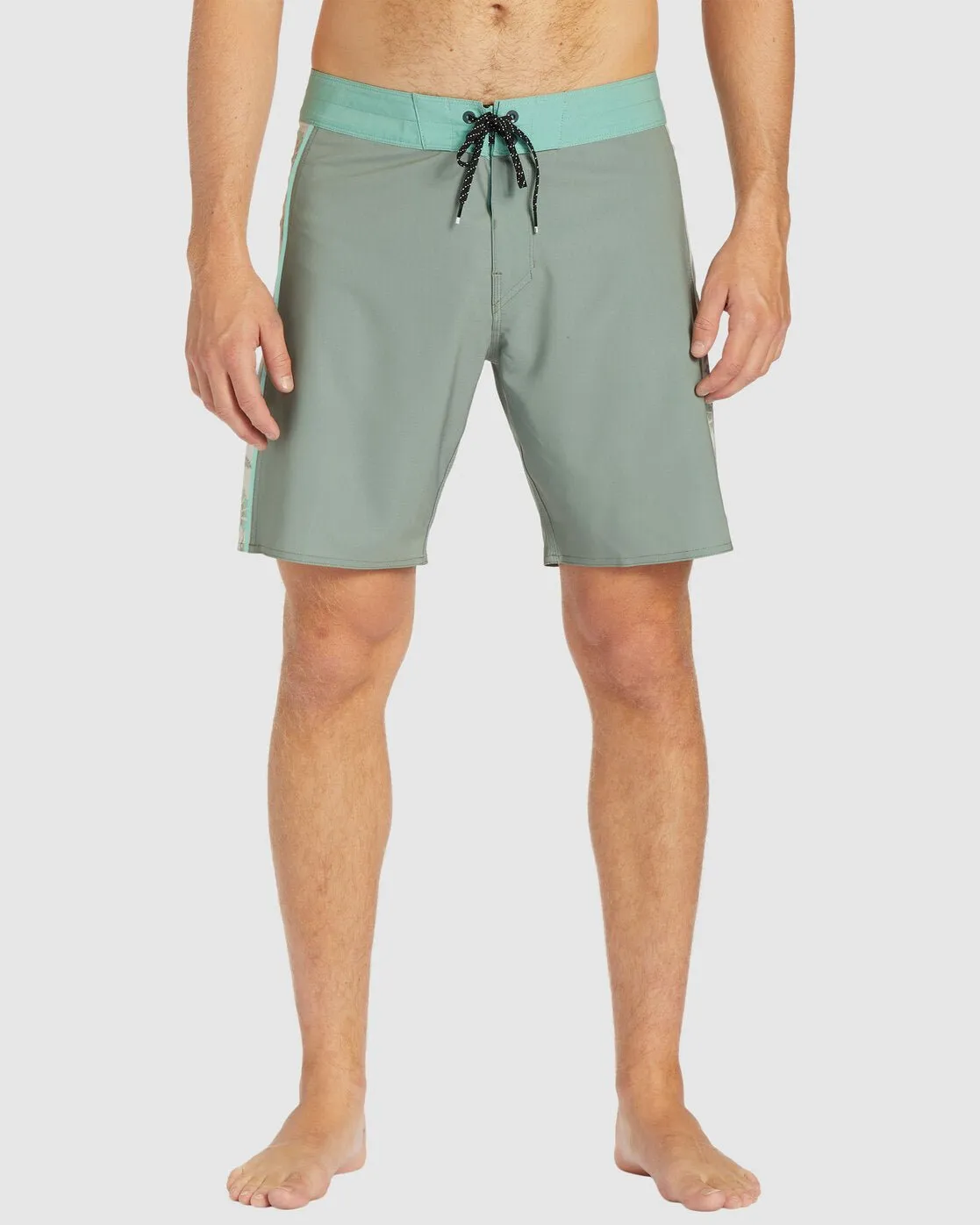 Billabong Men's D Bah Pro 18 Boardshorts - Olive