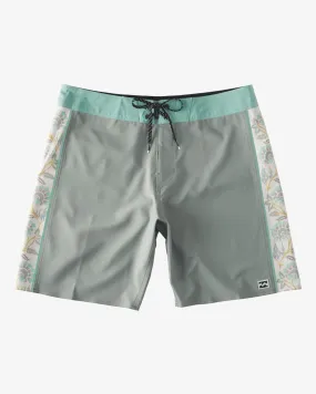 Billabong Men's D Bah Pro 18 Boardshorts - Olive