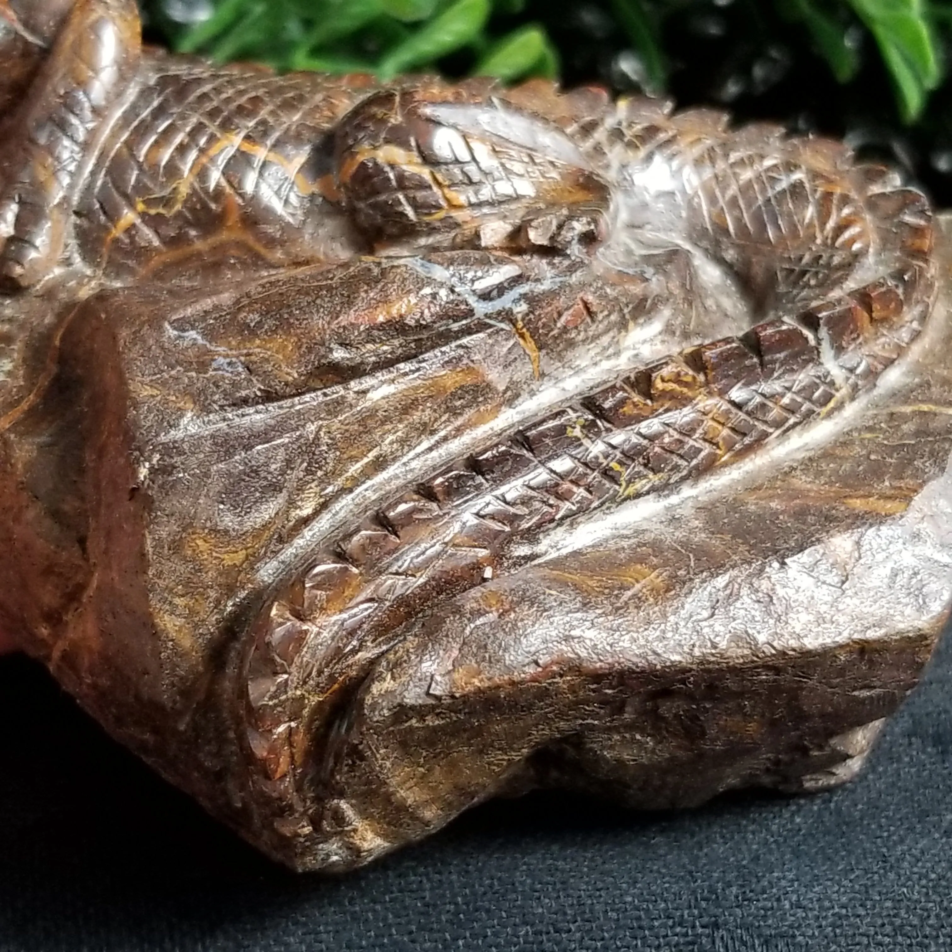 Boulder Opal Lizard (355 g)