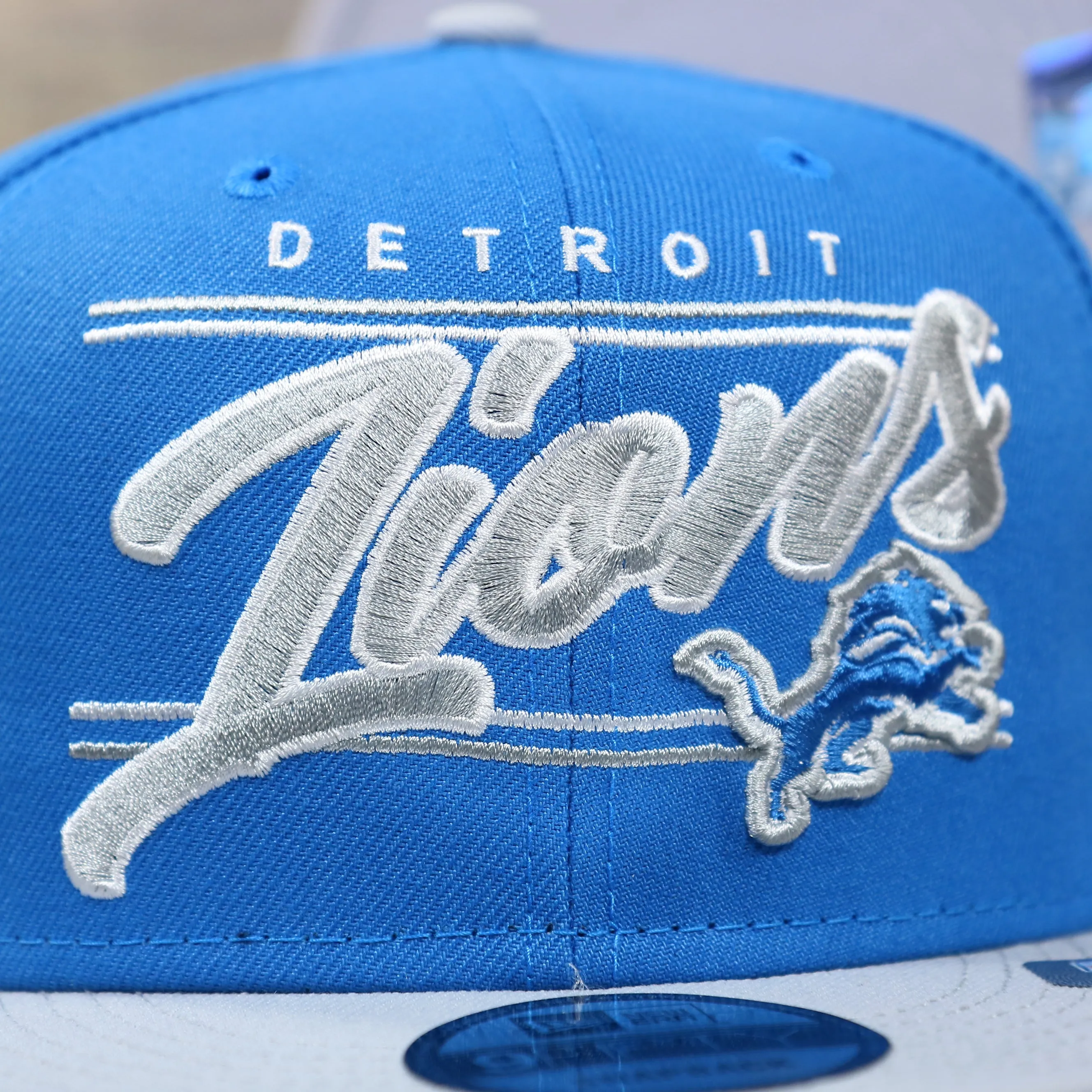 Detroit Lions Team Script College Bar Gray Bottom 9Fifty Snapback | Blue and Gray Snap Cap