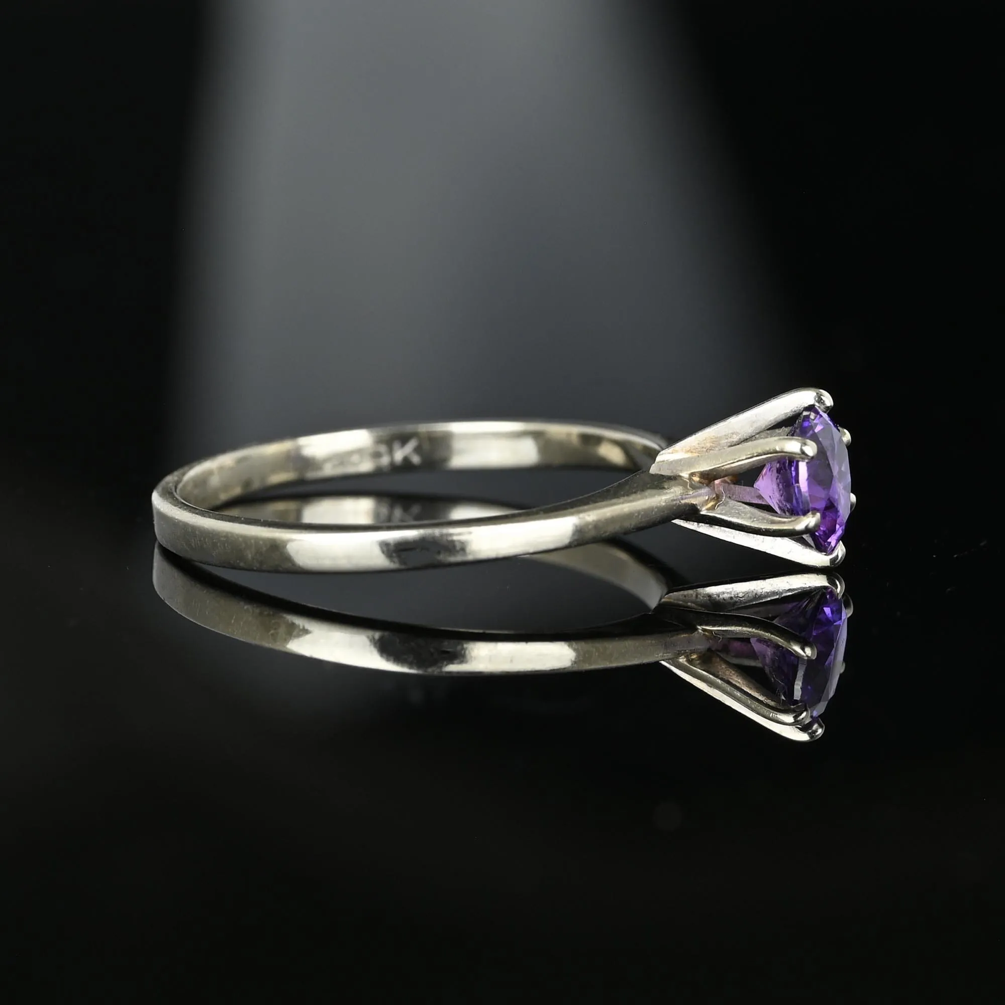 Estate 10K White Gold Solitaire Amethyst Ring