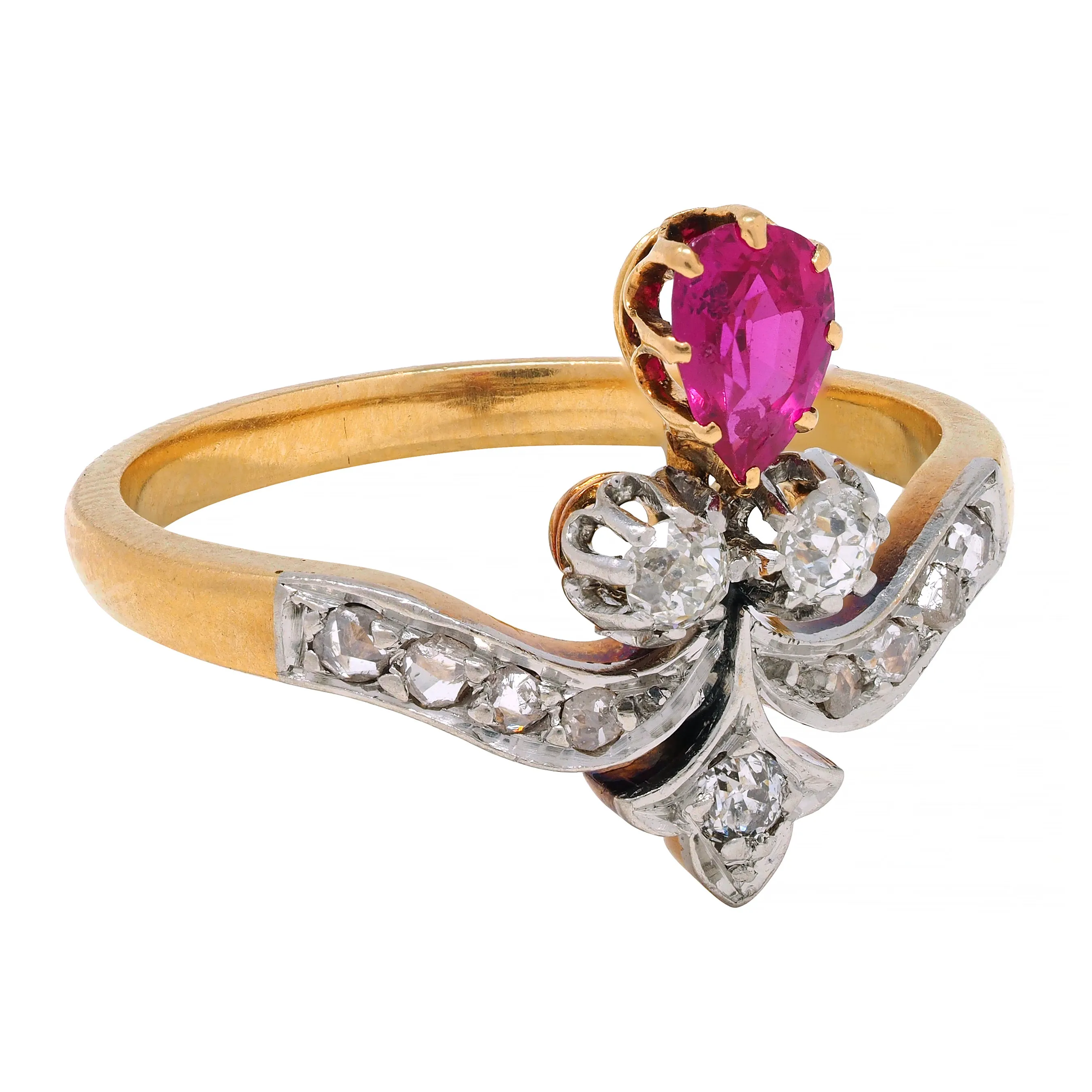 French Victorian Ruby Diamond Platinum 18 Karat Yellow Gold Fleur-De-Lis Antique Ring