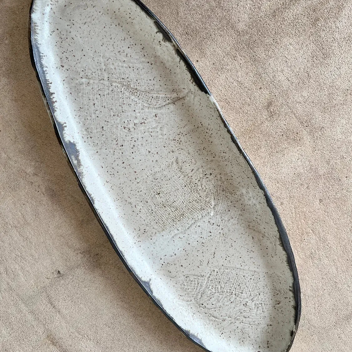 Luna Textured Large Oval Tray