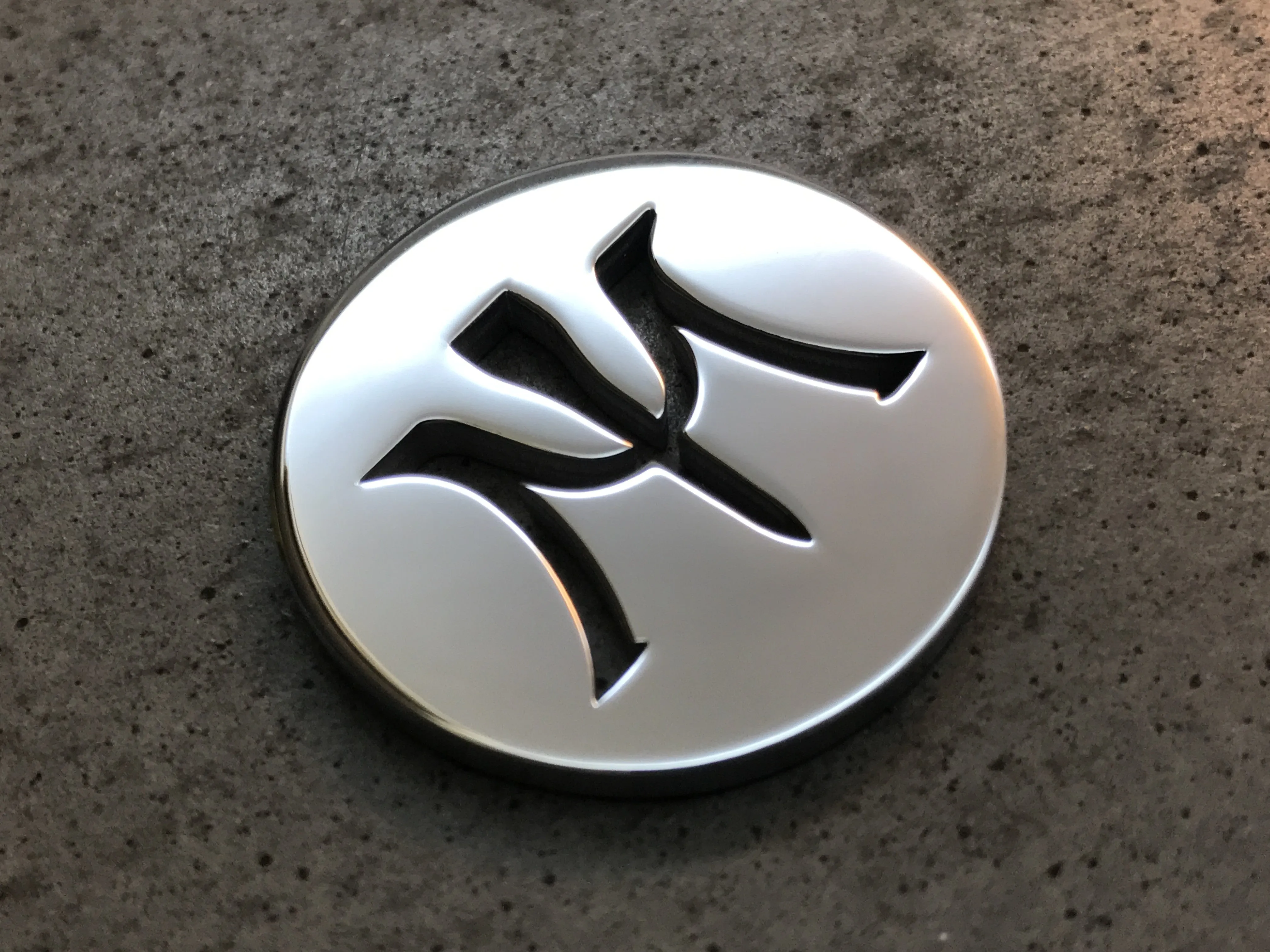 Miura Golf Ball Marker Mirror Chrome