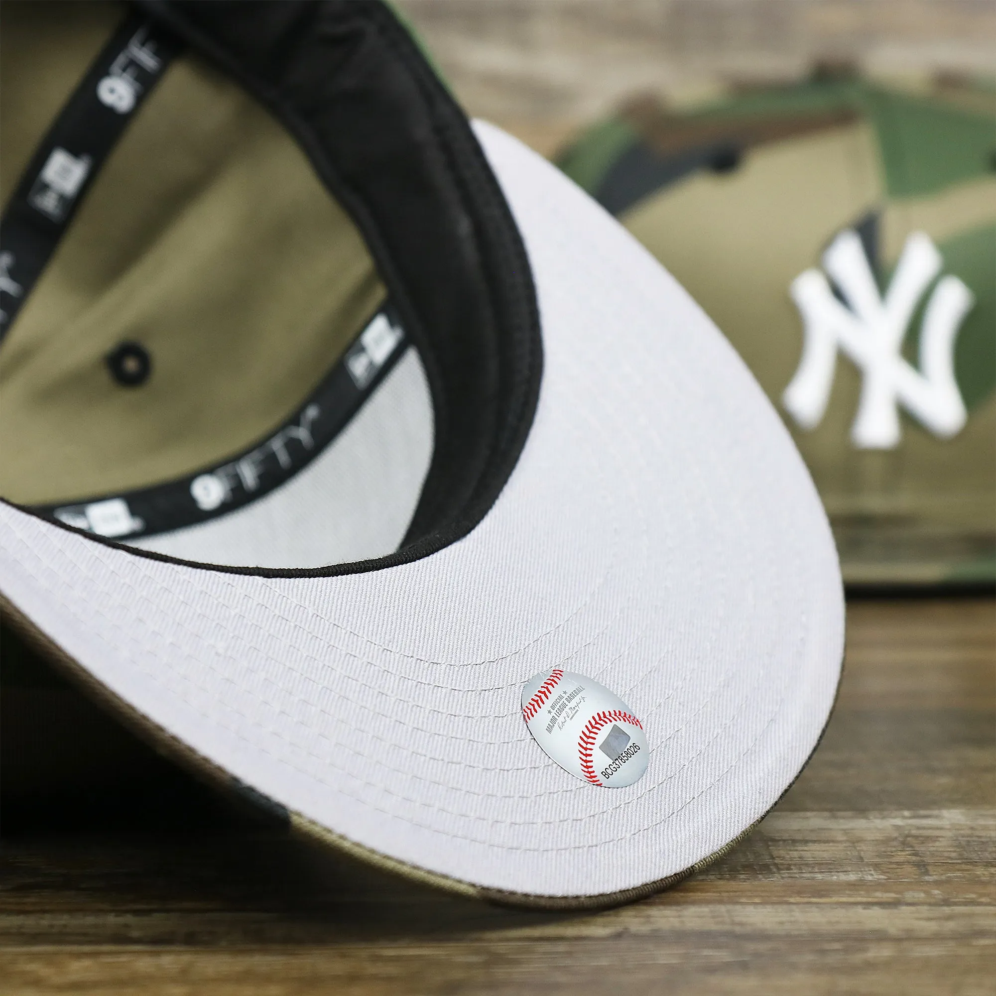 New York Yankees Gray Bottom Camo 9Fifty Snapback | Camo 9Fifty Cap