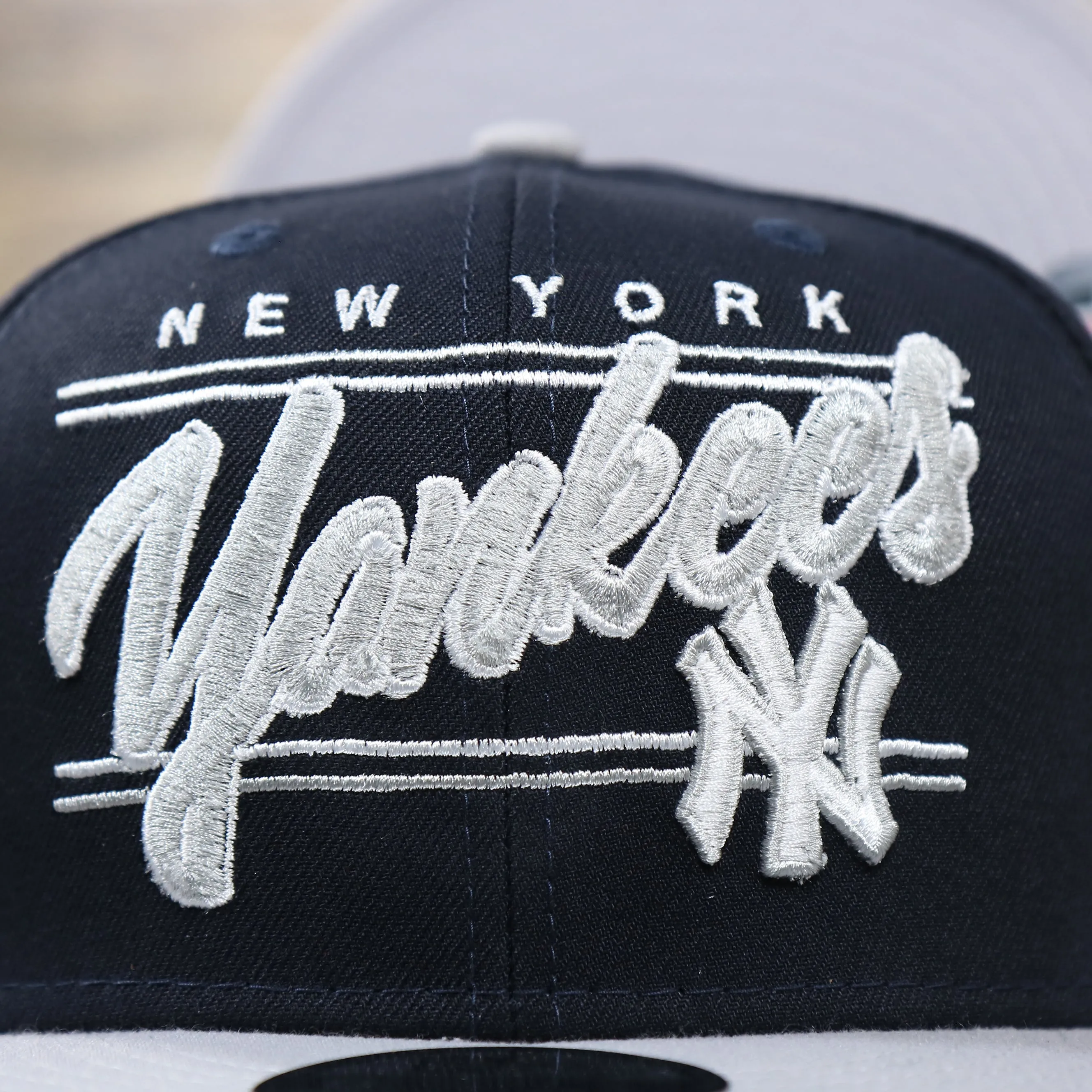 New York Yankees Team Script College Bar Style 9Fifty Snapback Hat | Current Logo, Navy/Grey