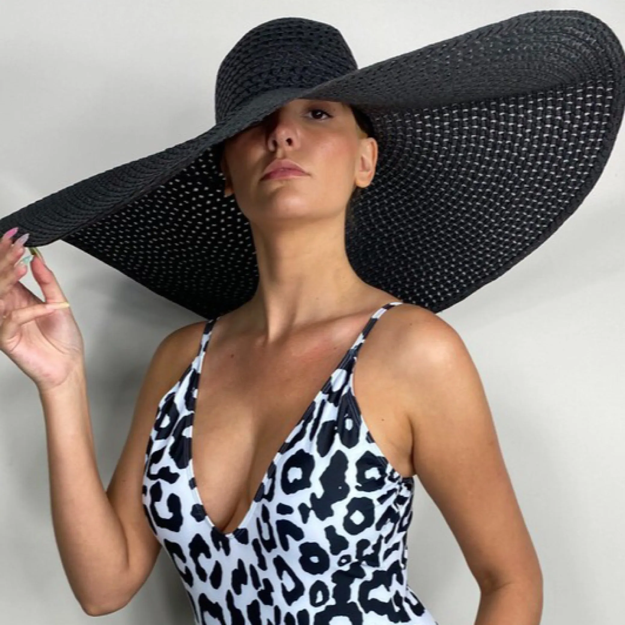 Oversized Beach Resort Wide Brim Hat