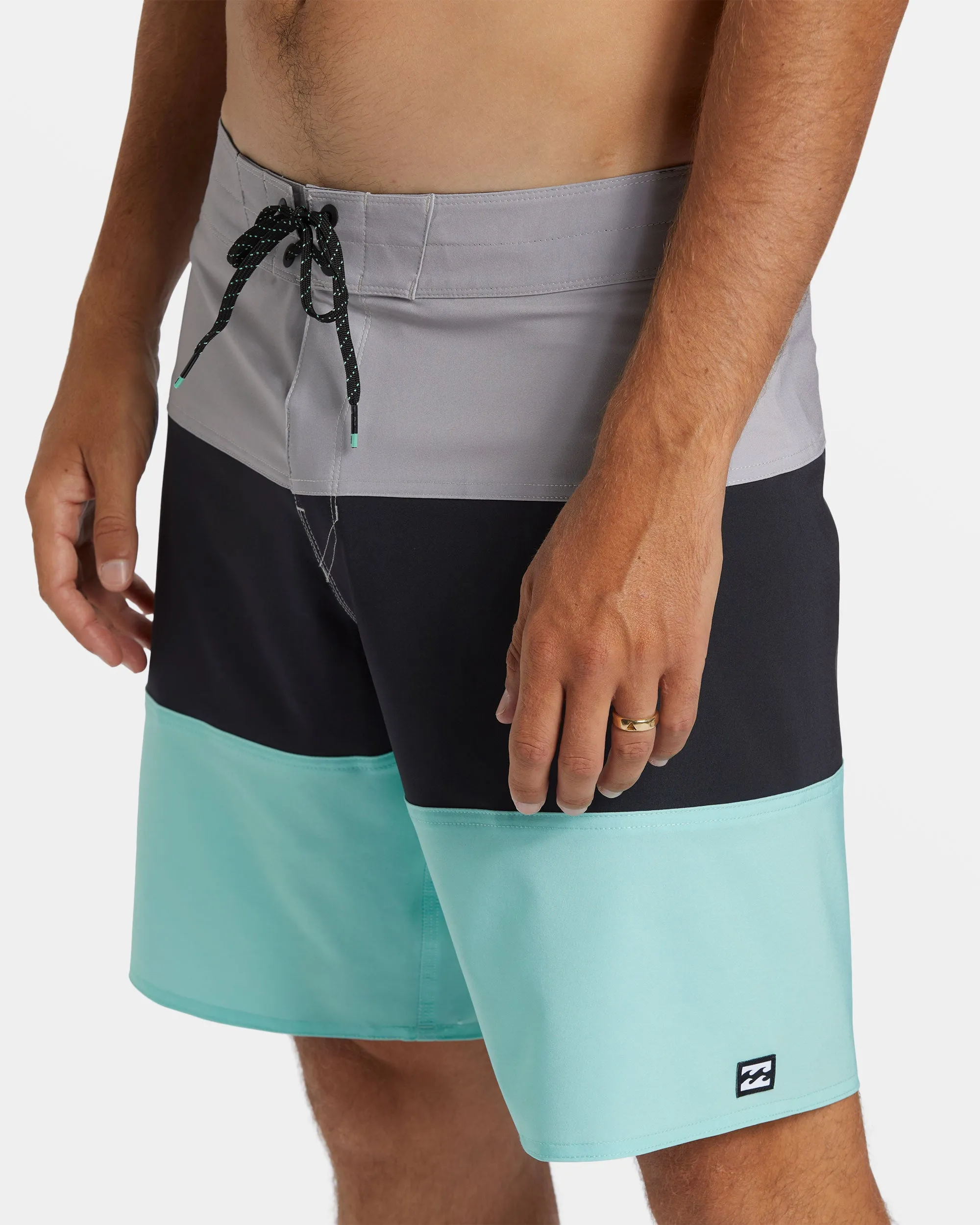 Tribong Pro 18 Boardshorts - Night