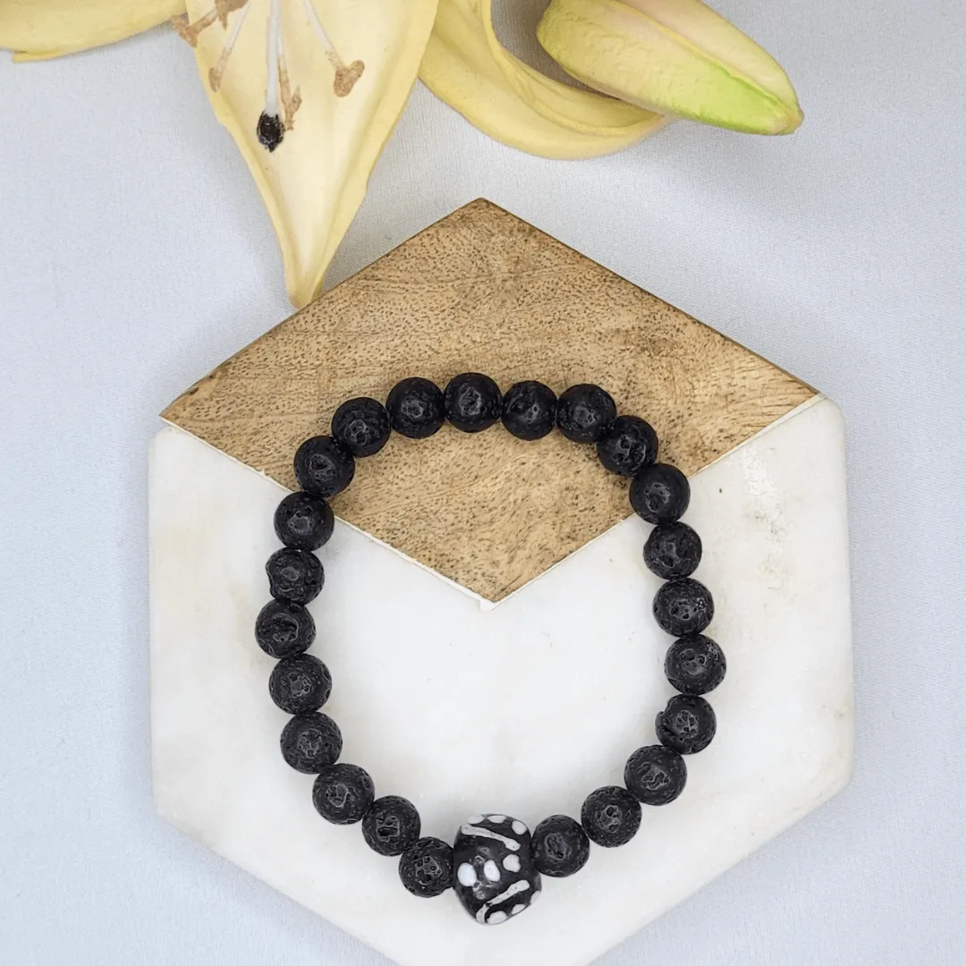 Zulana -  Noir | Sustainable Bracelet | African Recycled Glass